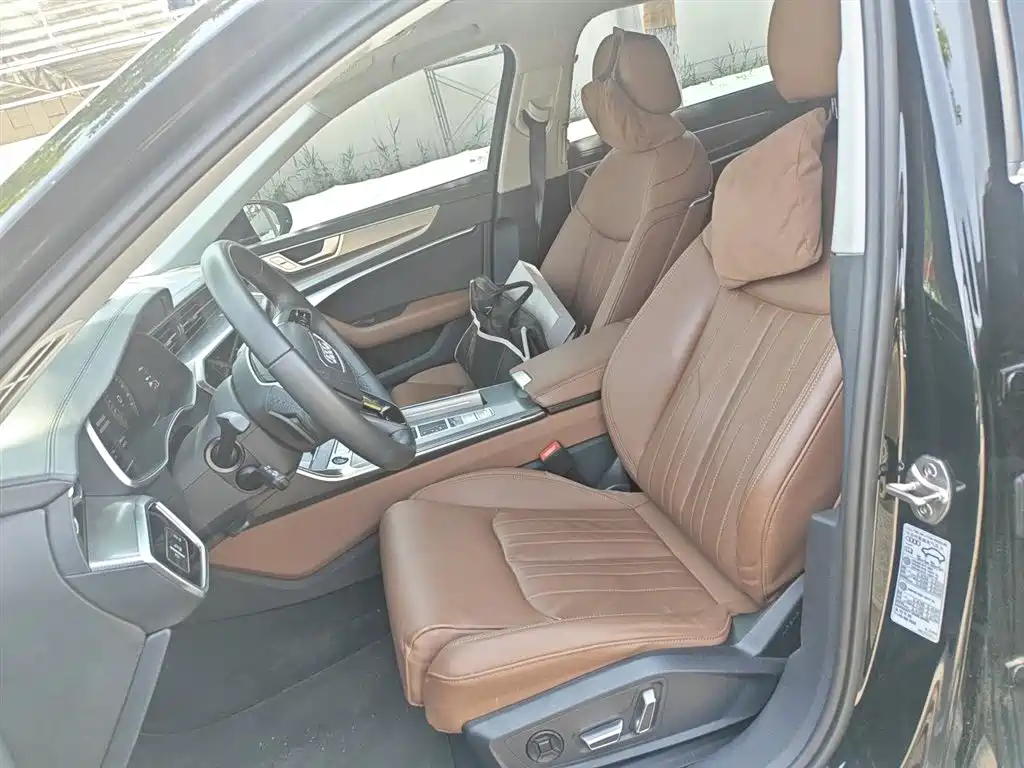Audi A6L 2024 45 TFSI Premium Dynamic фото 12