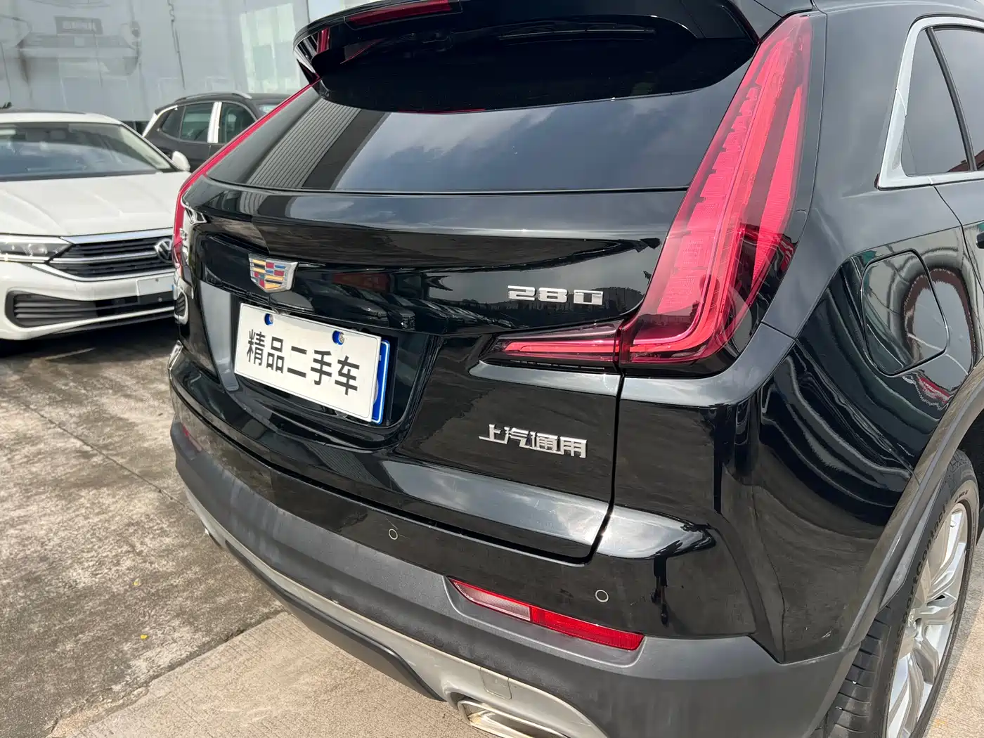 Cadillac XT4 2018 28T FWD Leading Edition фото 15