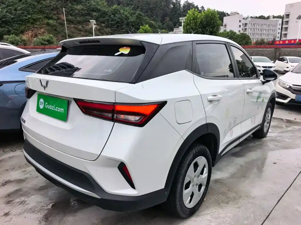 Wuling Motors Wuling Xingchi 2023 2022 1.5L Manual Freedom Edition