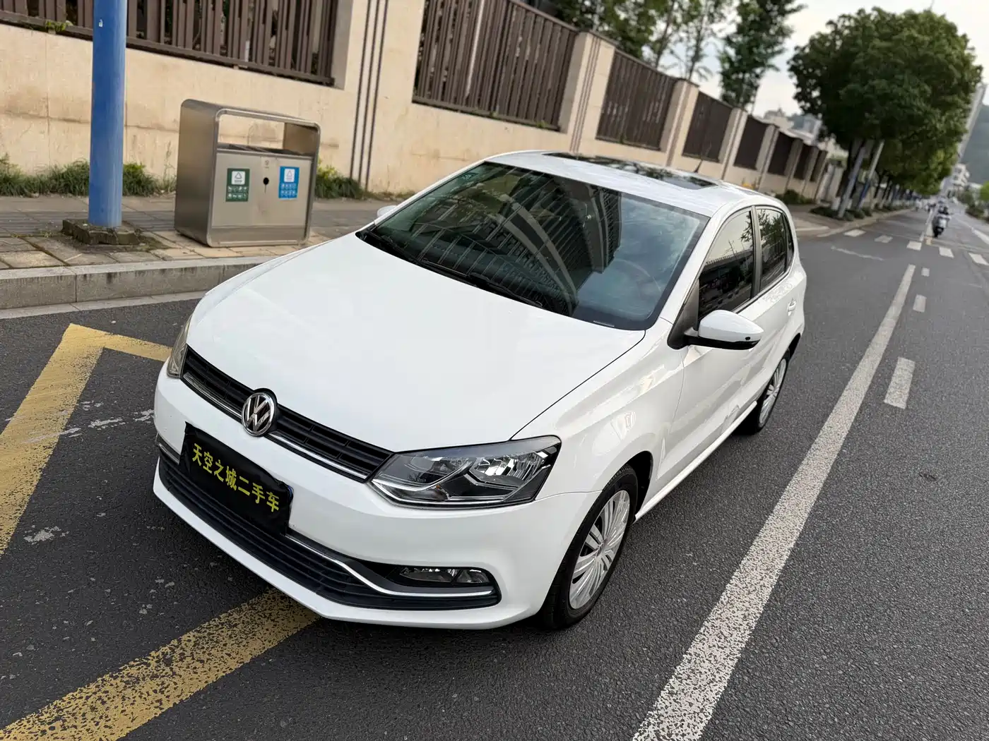 Volkswagen Polo 2016 1.6L Automatic Comfort