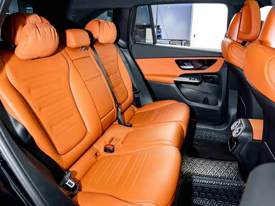 Mercedes-Benz GLC 2023 Facelift GLC 300 L 4MATIC Sport 5-Seater фото 21