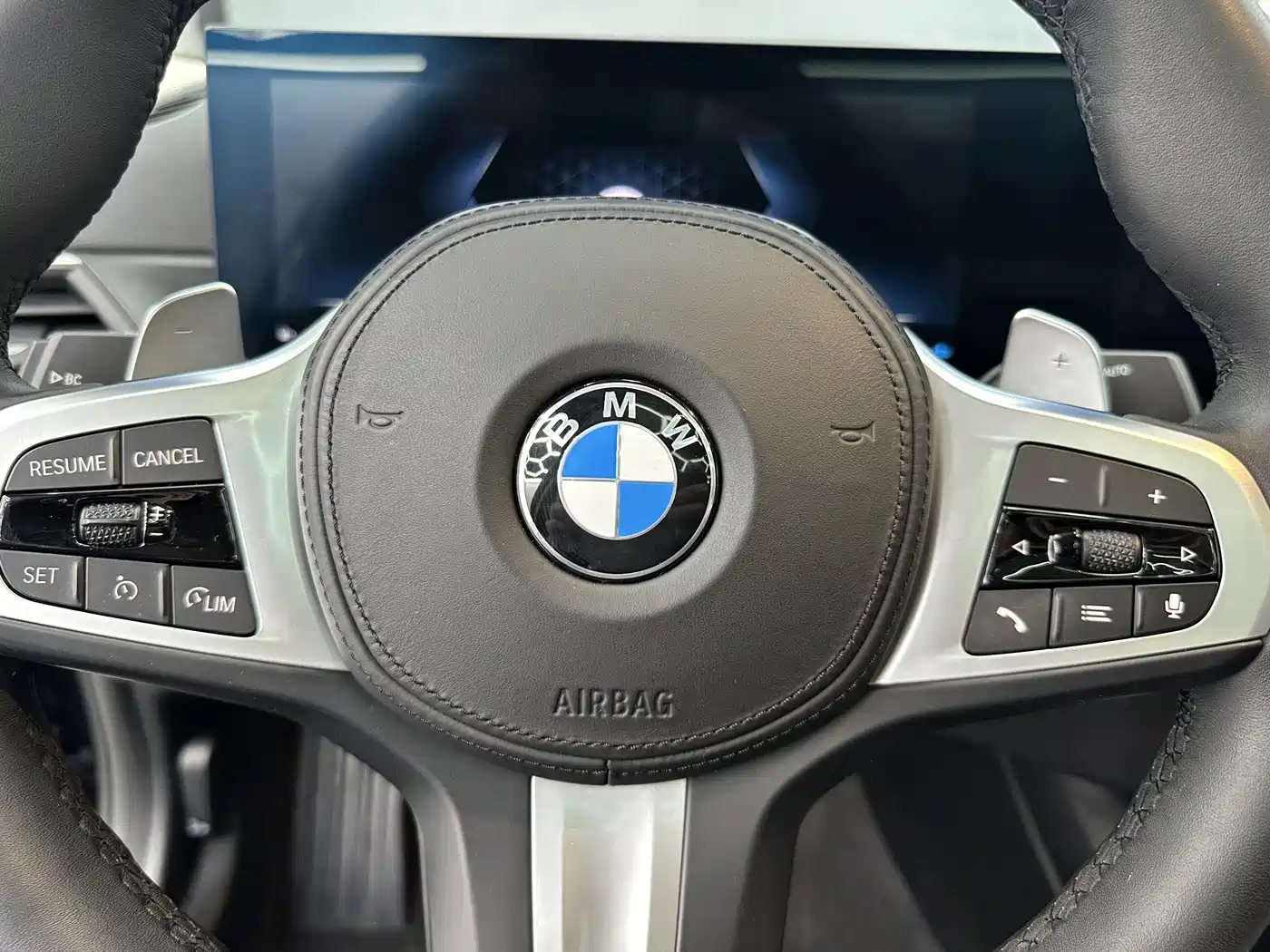 BMW 3 Series 2023 320Li M Sport Package фото 13