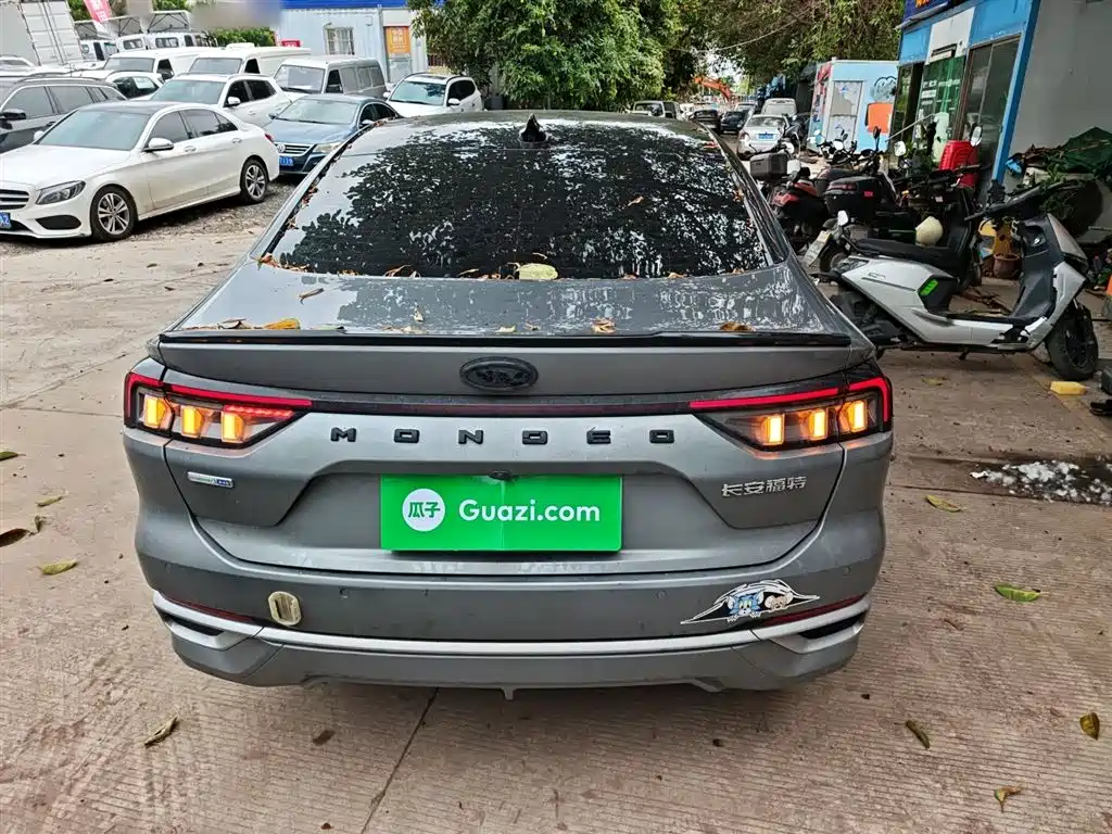 FORD MONDEO