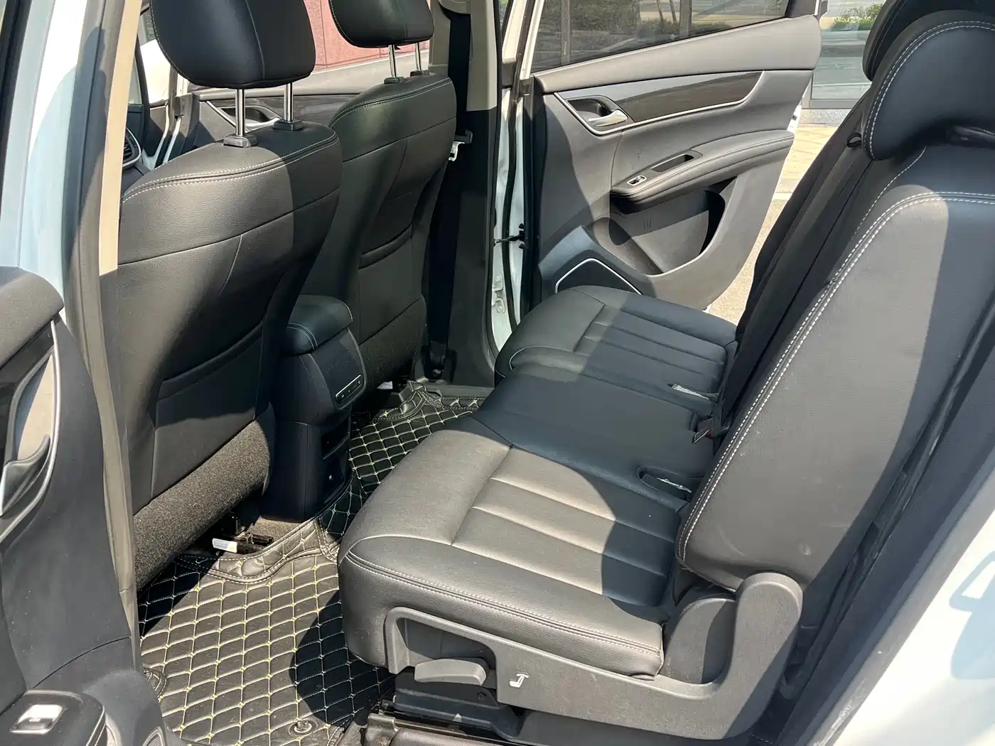 BYD Song MAX 2017 1.5T Auto Smart Elite 7-Seater фото 9