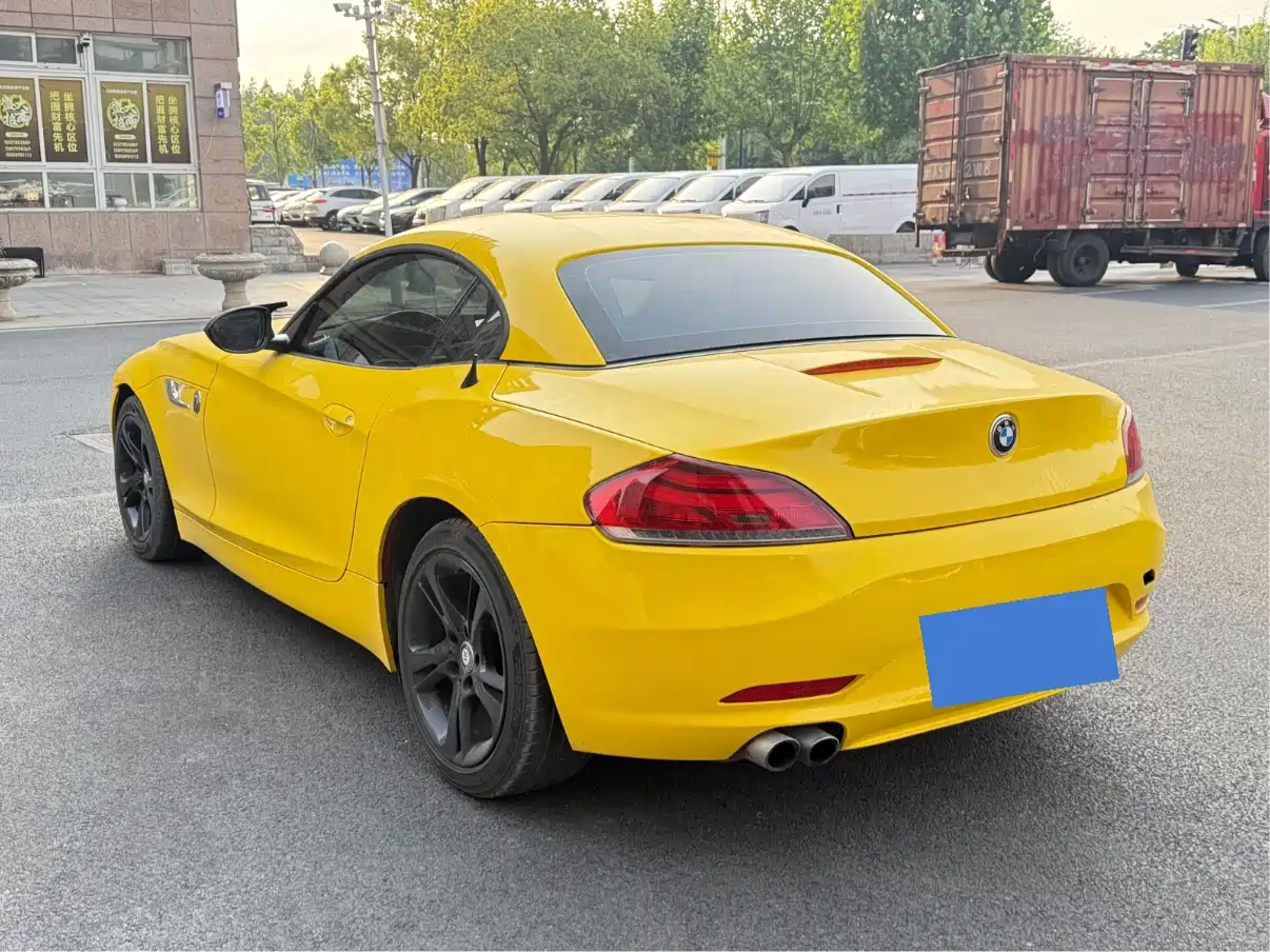 BMW Z4 2011 sDrive23i Flame Limited Edition фото 6