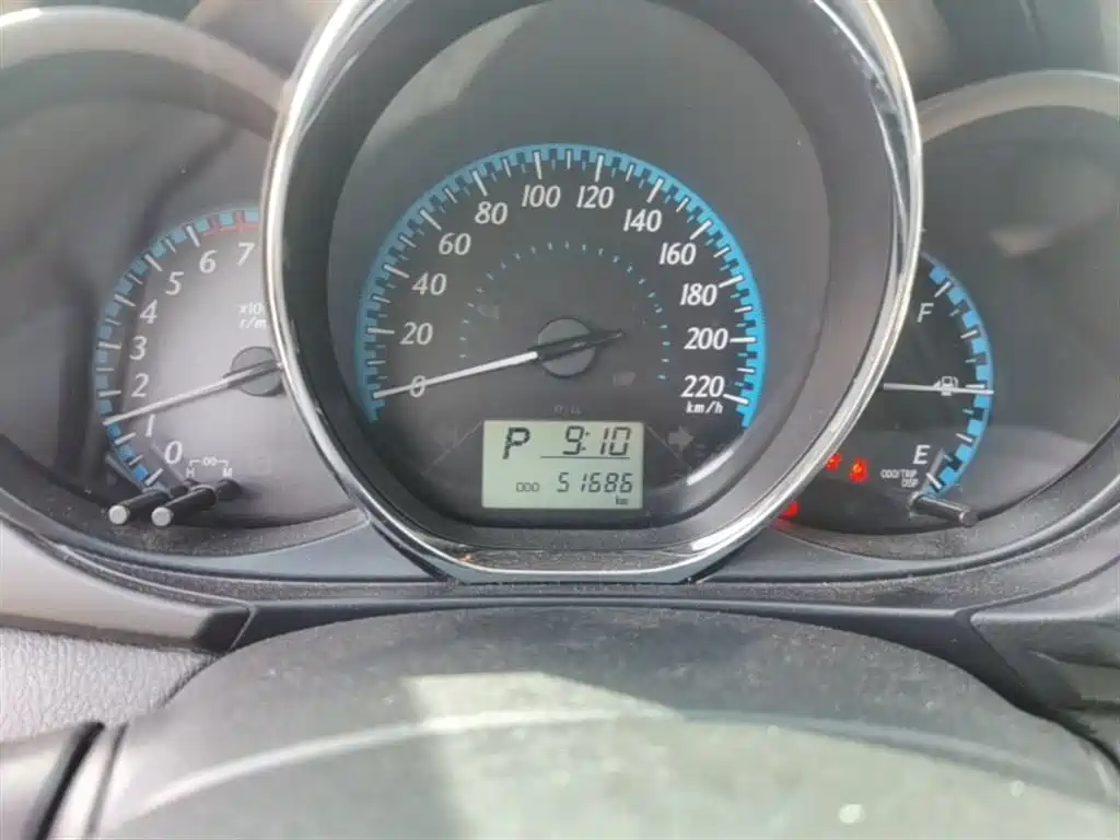 Toyota YARiS L Zhi Xuan 2019 1.5E CVT MeiDong Edition China VI фото 12