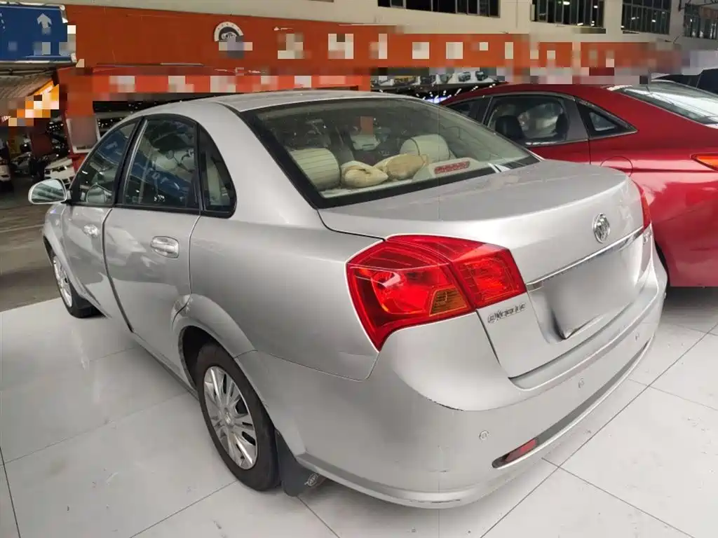 Buick Excelle 2015 1.5L Automatic Classic фото 5