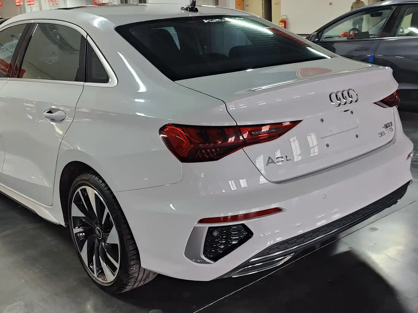 Audi A3 2023 Facelift A3L Limousine 35 TFSI Fashion Sport фото 8