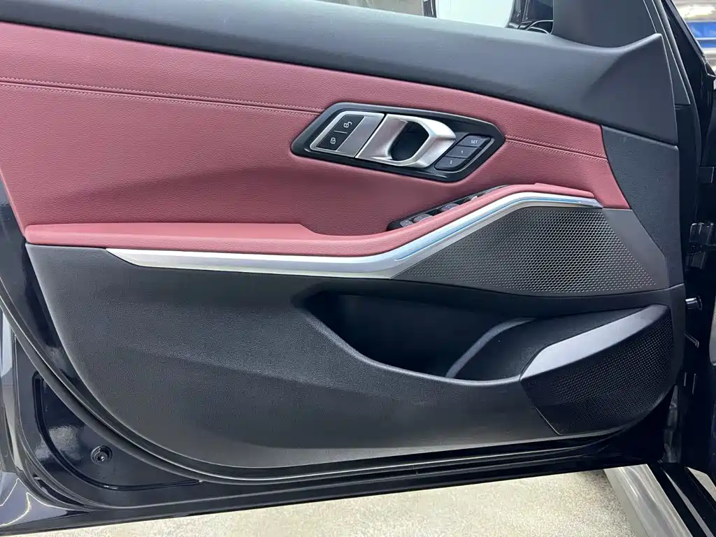 BMW i3 2025 2025 eDrive 35 L