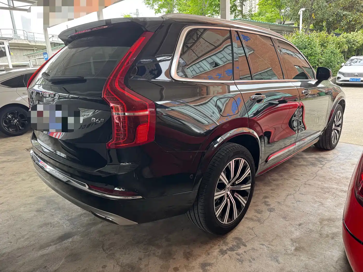 VOLVO XC90