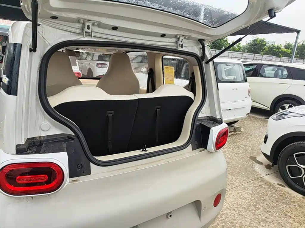 Wuling Motors Hongguang MINIEV 2026 2024 3rd Generation 215km Youth Edition