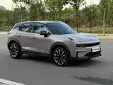 Photo 3 - Lynk & Co 06