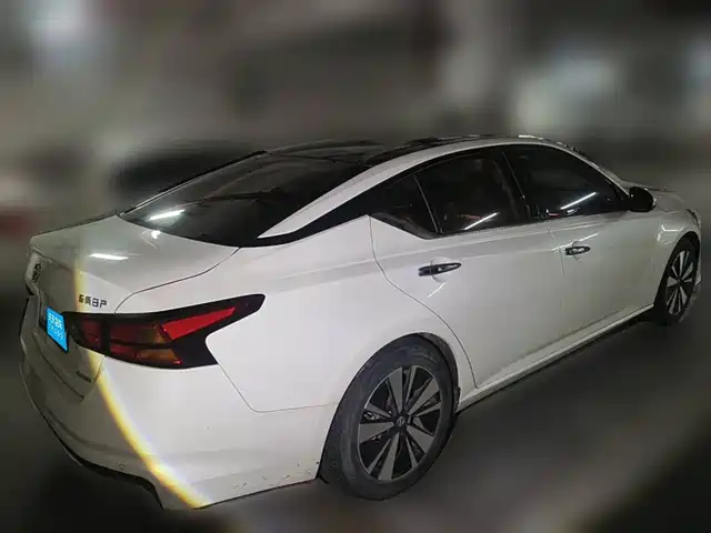 Nissan Teana 2020 2.0L XL Upper Smart Edition — фото 5