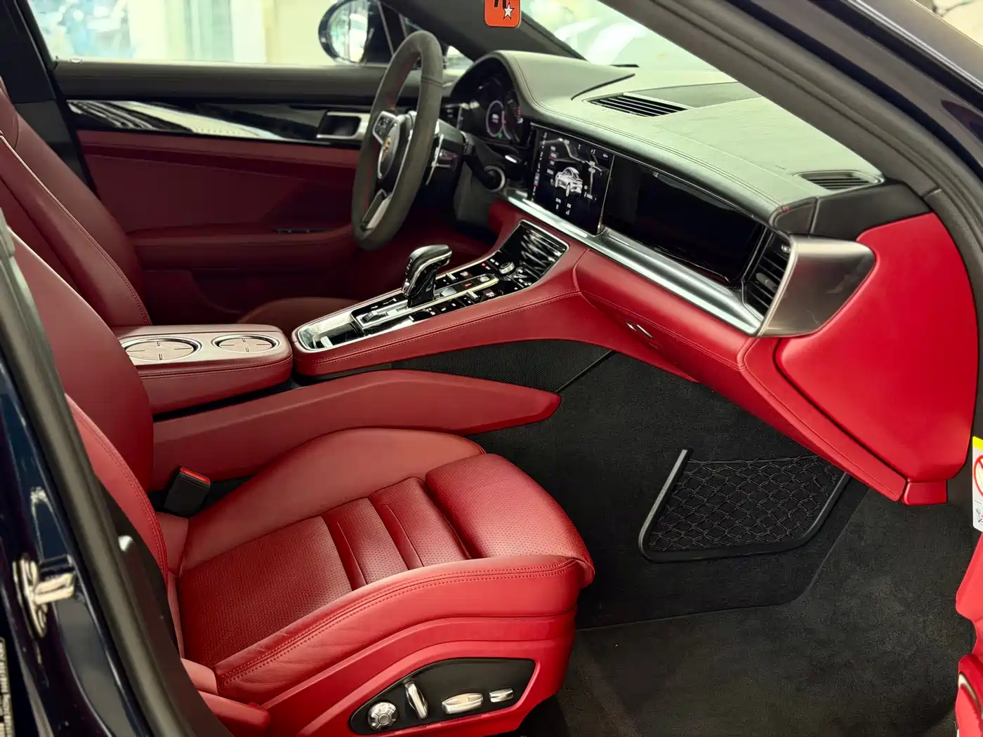 Porsche Panamera 2019 Panamera 2.9T фото 11