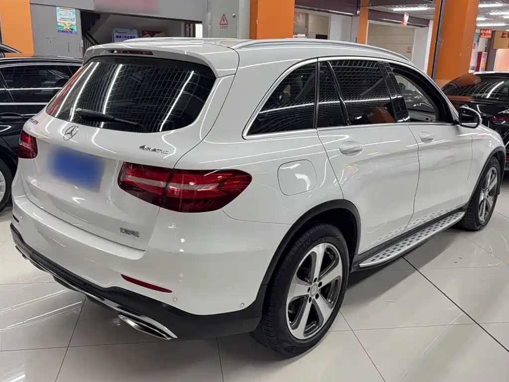 Mercedes-Benz GLC 2017 GLC 260 4MATIC Luxury фото 8
