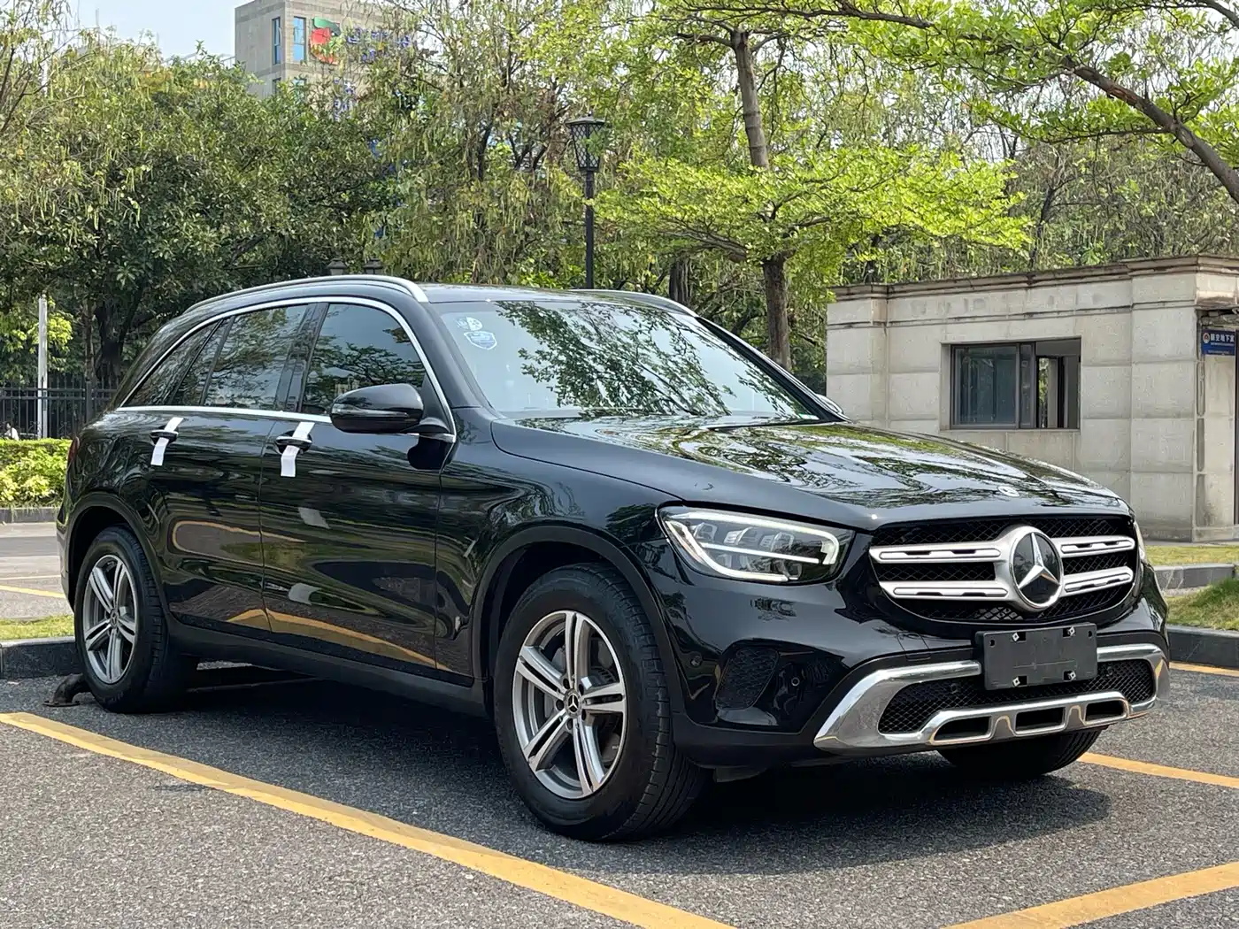 Mercedes-Benz GLC 2021 GLC 260 L 4MATIC Sporty фото 3