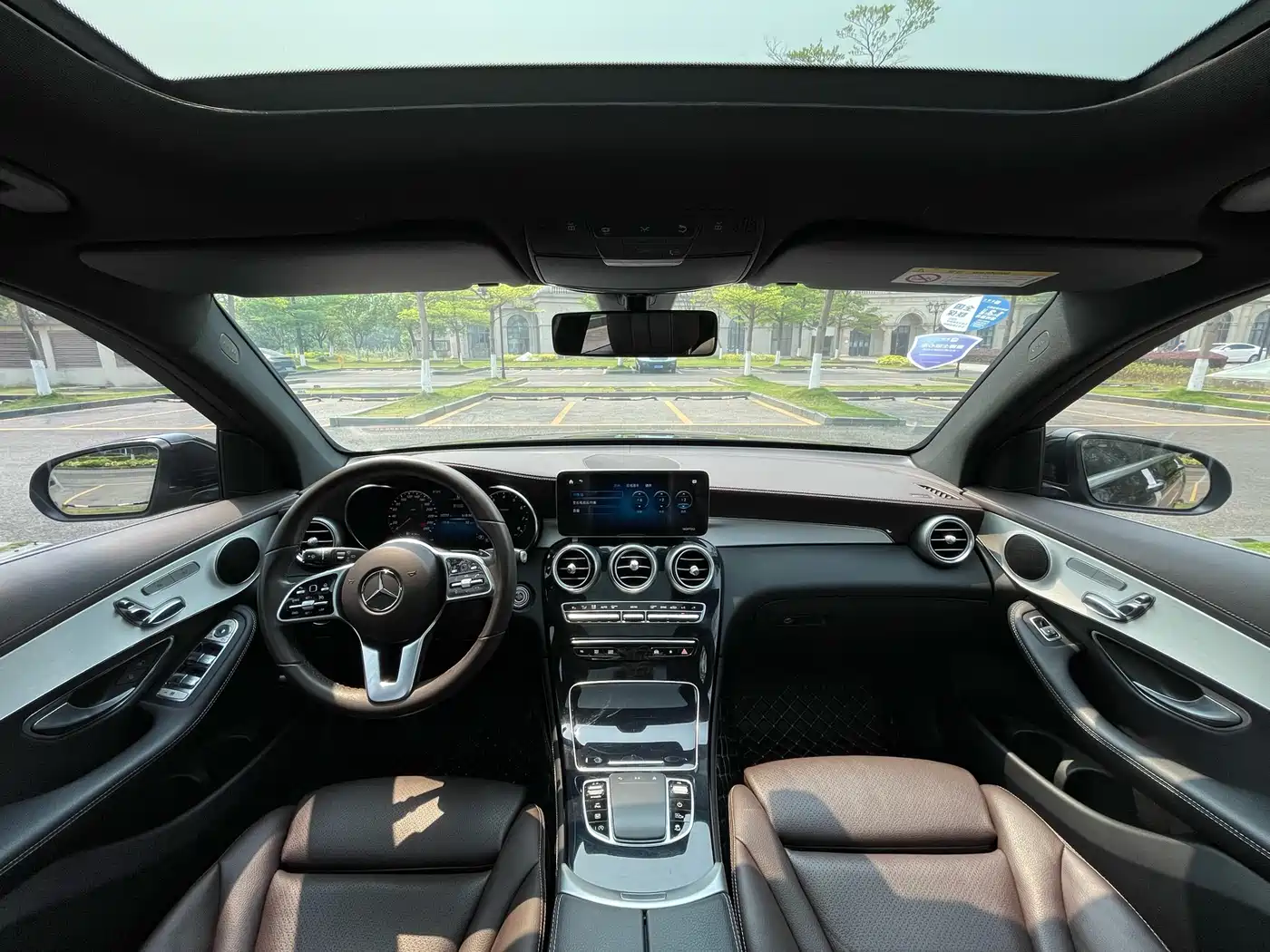 Mercedes-Benz GLC 2021 GLC 260 L 4MATIC Sporty фото 15