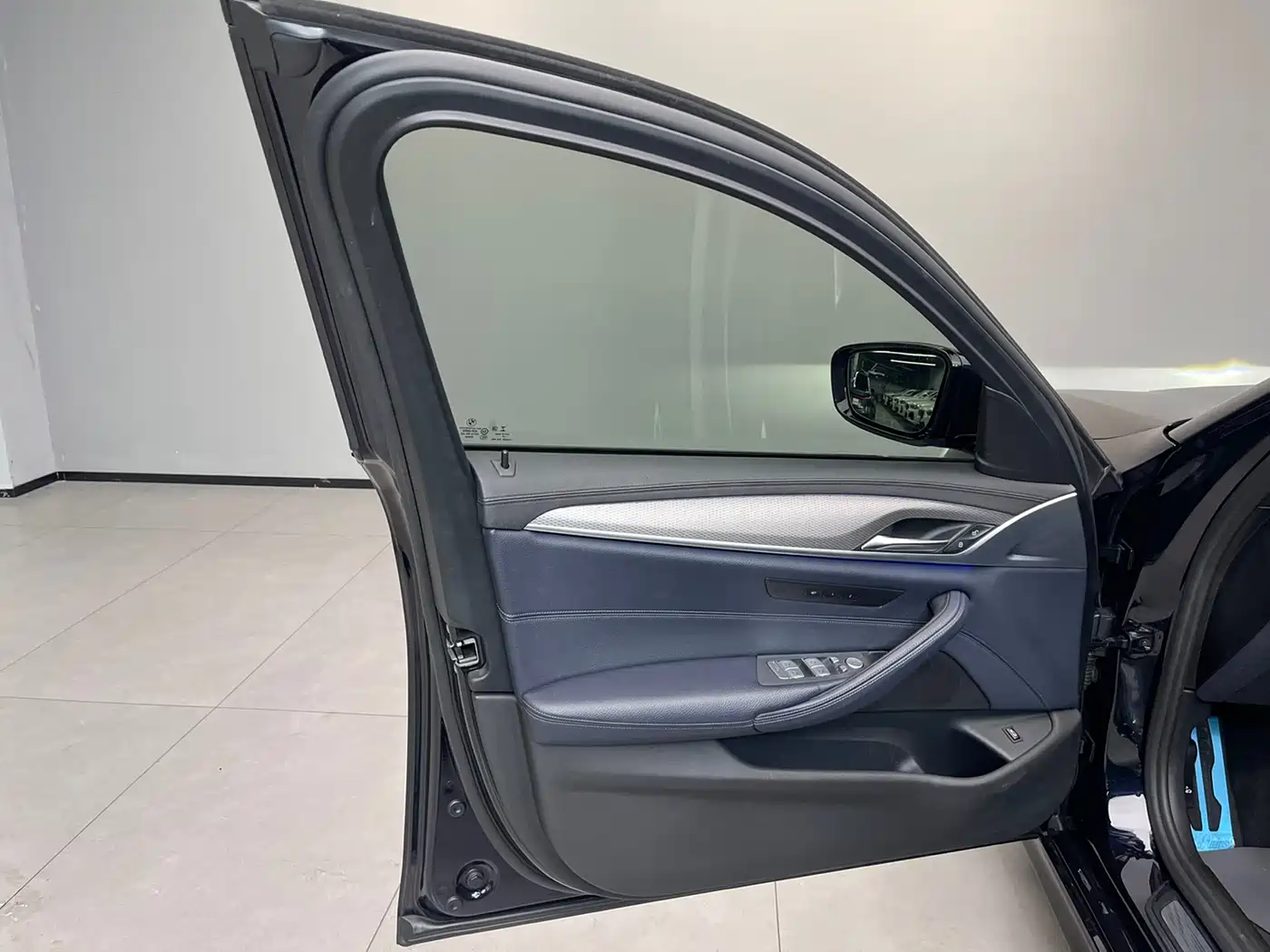BMW 5 Series (Import) 2019 Facelift 525i M Sport Package фото 26