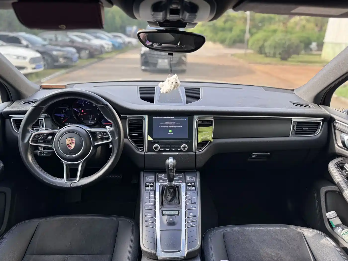 Porsche Macan 2016 Macan 2.0T фото 9