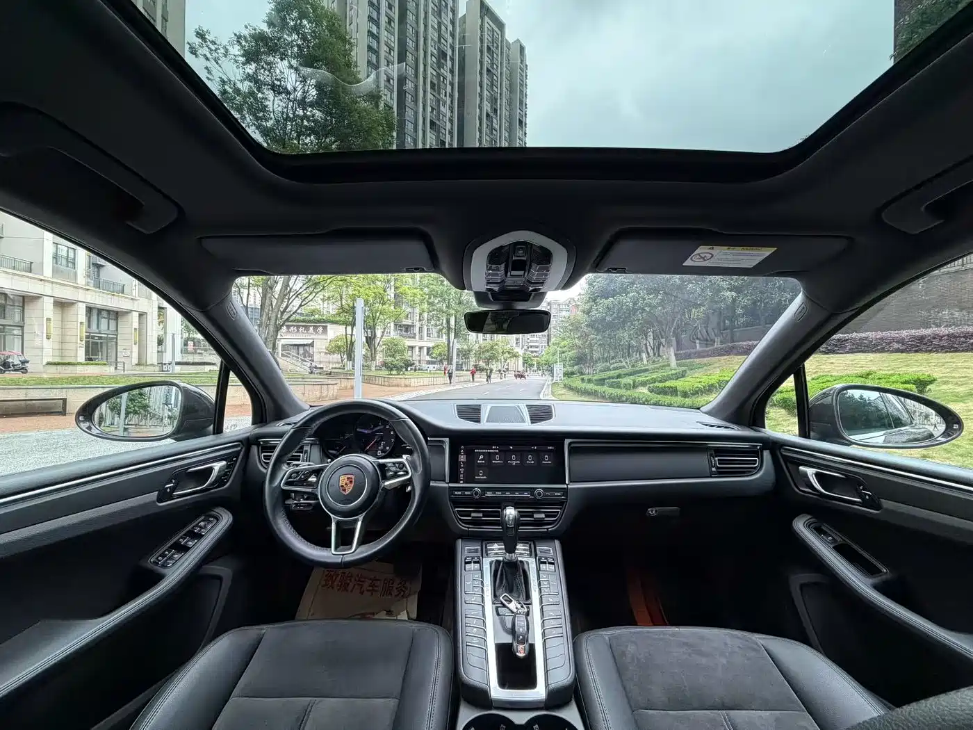 Porsche Macan 2018 Macan 2.0T фото 4