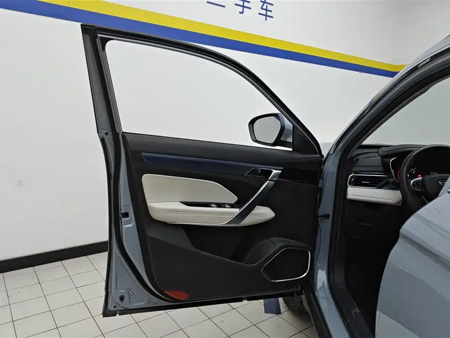 GEELY AUTOMOBILE BOYUE