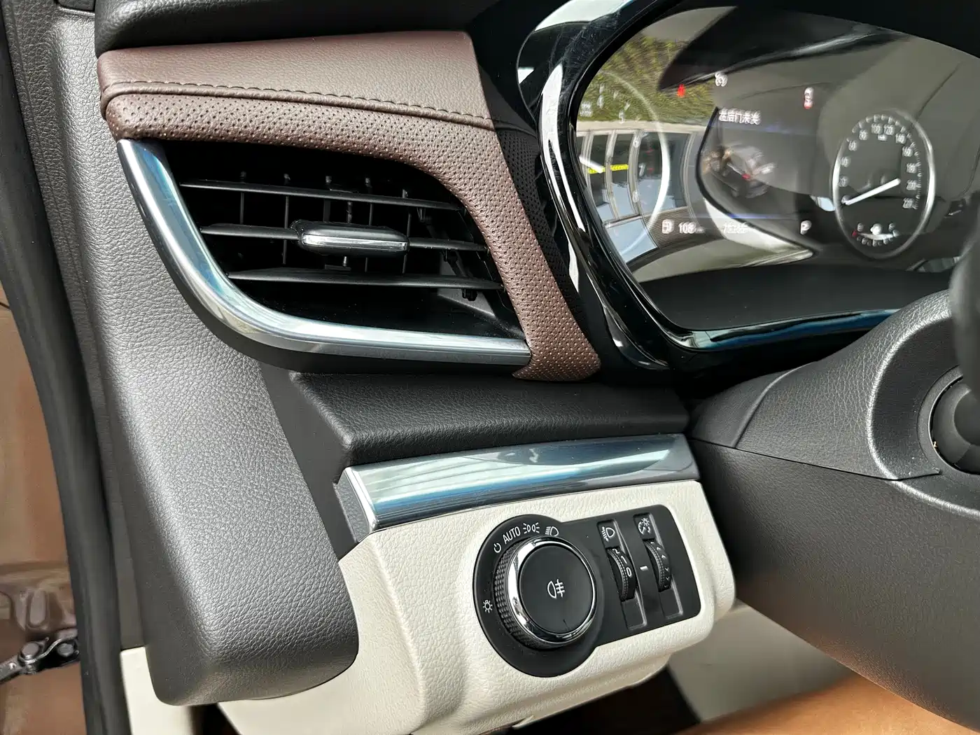 Buick GL8 2020 Model Land Business Class 652T Luxury фото 21