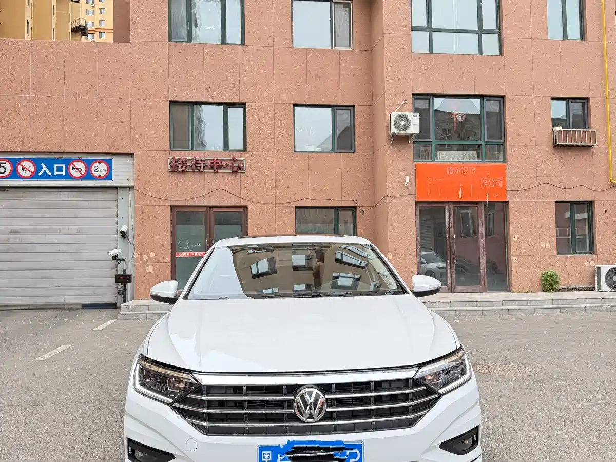 Volkswagen Sagitar 2022 280TSI DSG Soaring Edition фото 2
