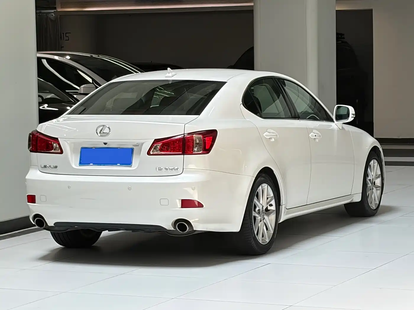 Lexus IS 2011 250 Sport фото 15