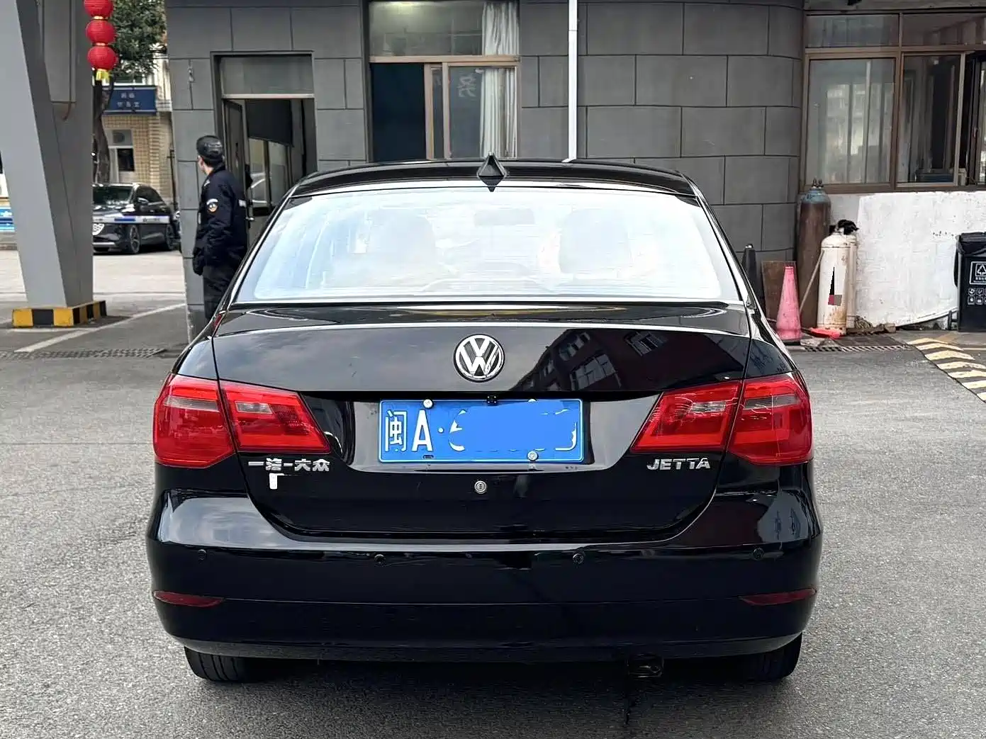Volkswagen Jetta 2015 1.6L Auto Trend фото 5