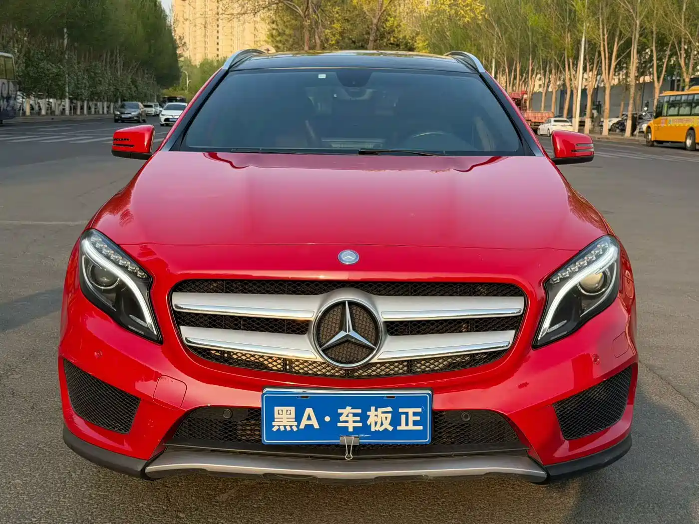 Mercedes-Benz GLA (Import) 2015 GLA 260 4MATIC фото 2