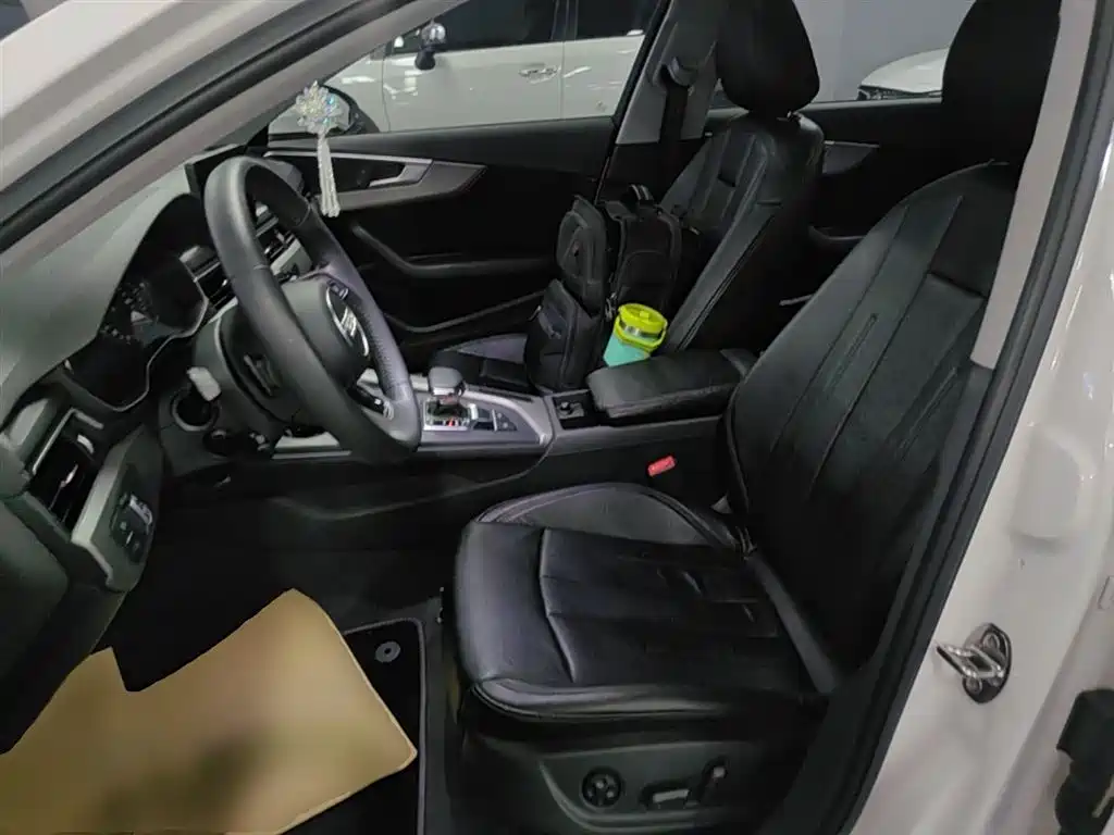 Audi A4L 2018 30th Anniversary 40 TFSI Progressive фото 15