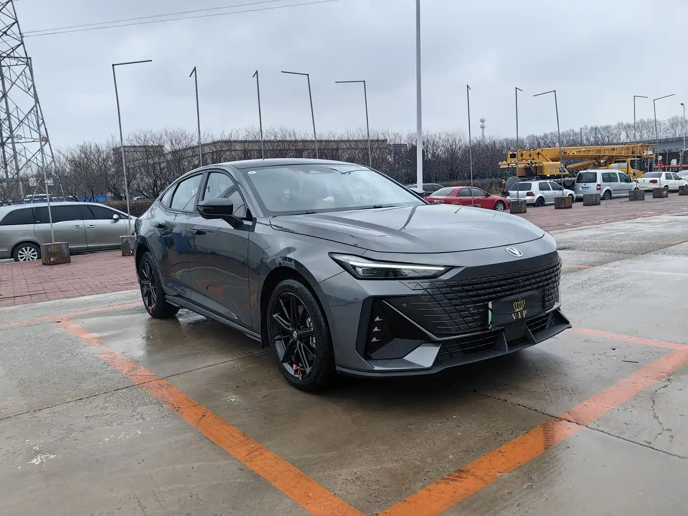 CHANGAN UNI V SMART IDD