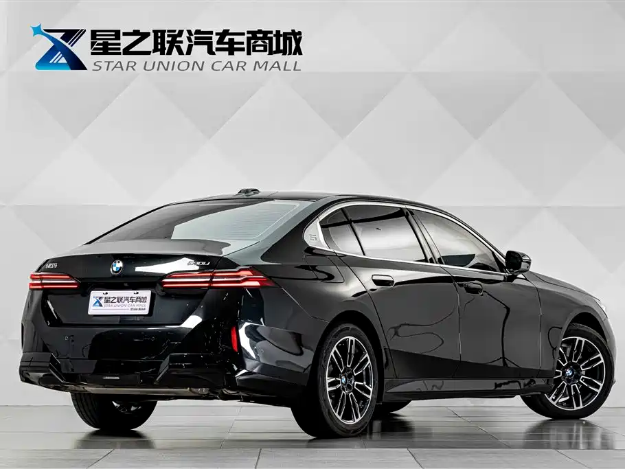 BMW 5 Series 2026 2026 530Li Leading M Sport Package