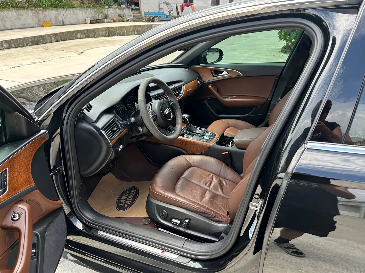 Фото 4 - Audi A6L