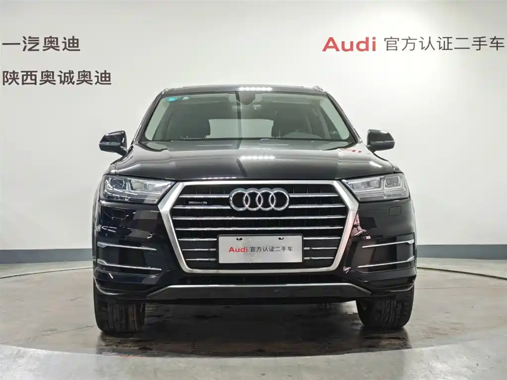 Audi Q7 2019 45 TFSI Comfort фото 2