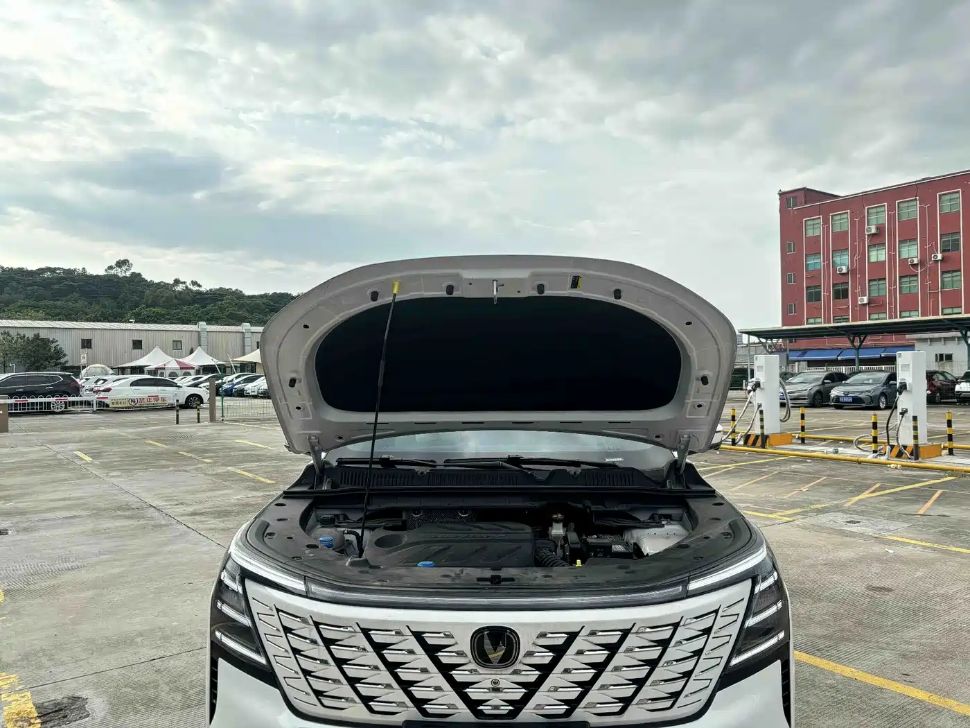 Changan CS75 PLUS 2025 2025 4th Generation 1.5T New Blue Whale Intelligent Excellence
