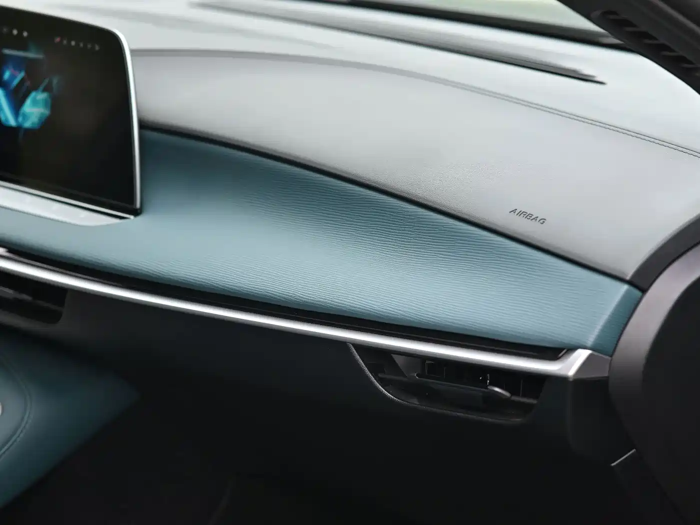 MG MG7 2026 2025 1.5T 300 DCT Elegance Edition