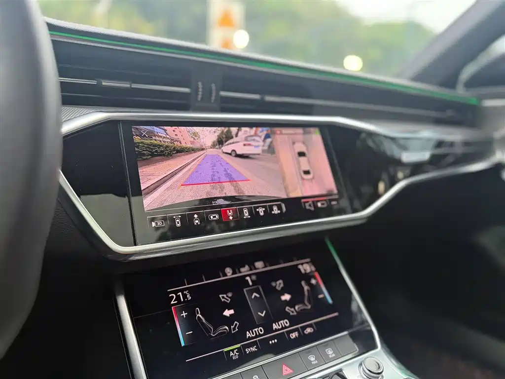 Audi A6L 2020 40 TFSI Luxury Dynamic фото 10
