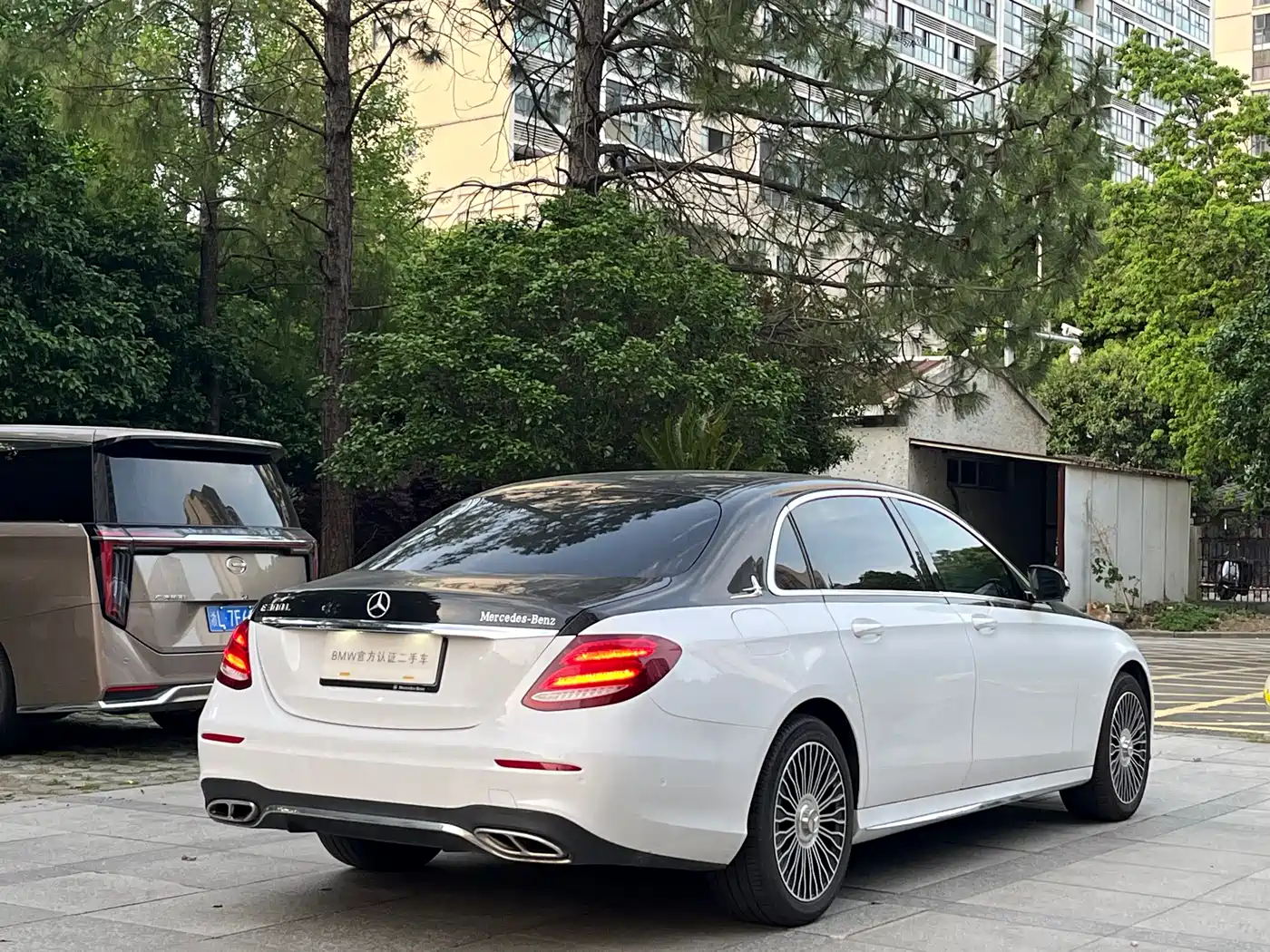 Mercedes-Benz E-Class 2020 E 300 L Luxury Model фото 12