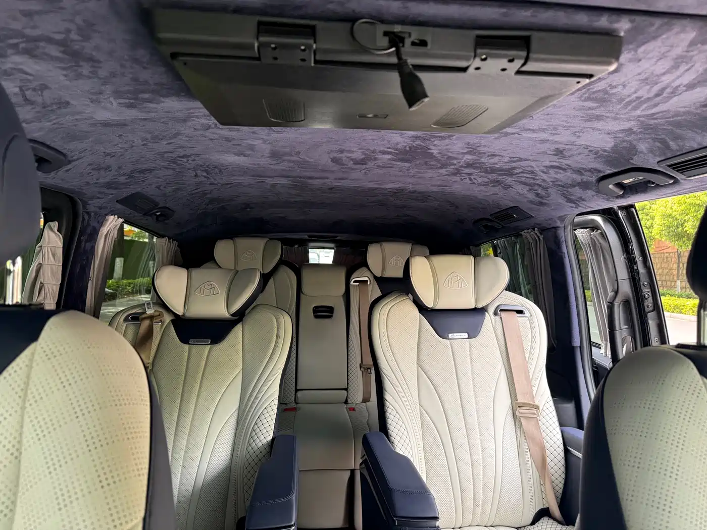 Mercedes-Benz Vito 2021 2.0T Elite 7-Seater фото 14