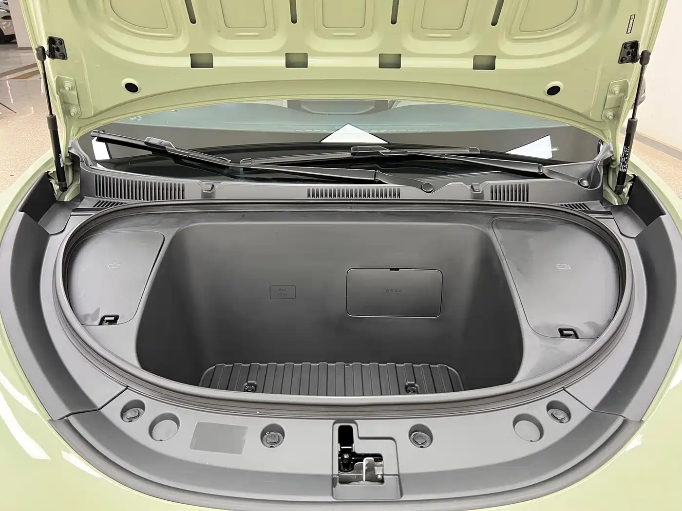 Geely Galaxy Starry Wish 2025 UP 410km Explorer+ Edition фото 26