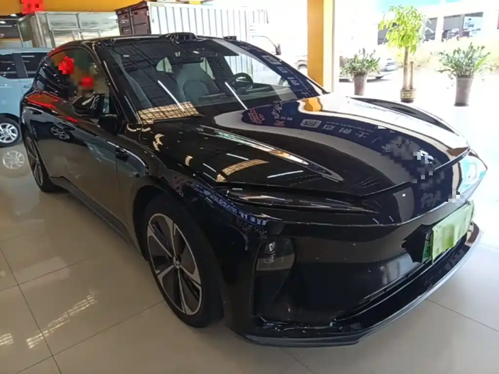 Фото 4 - NIO ET5T