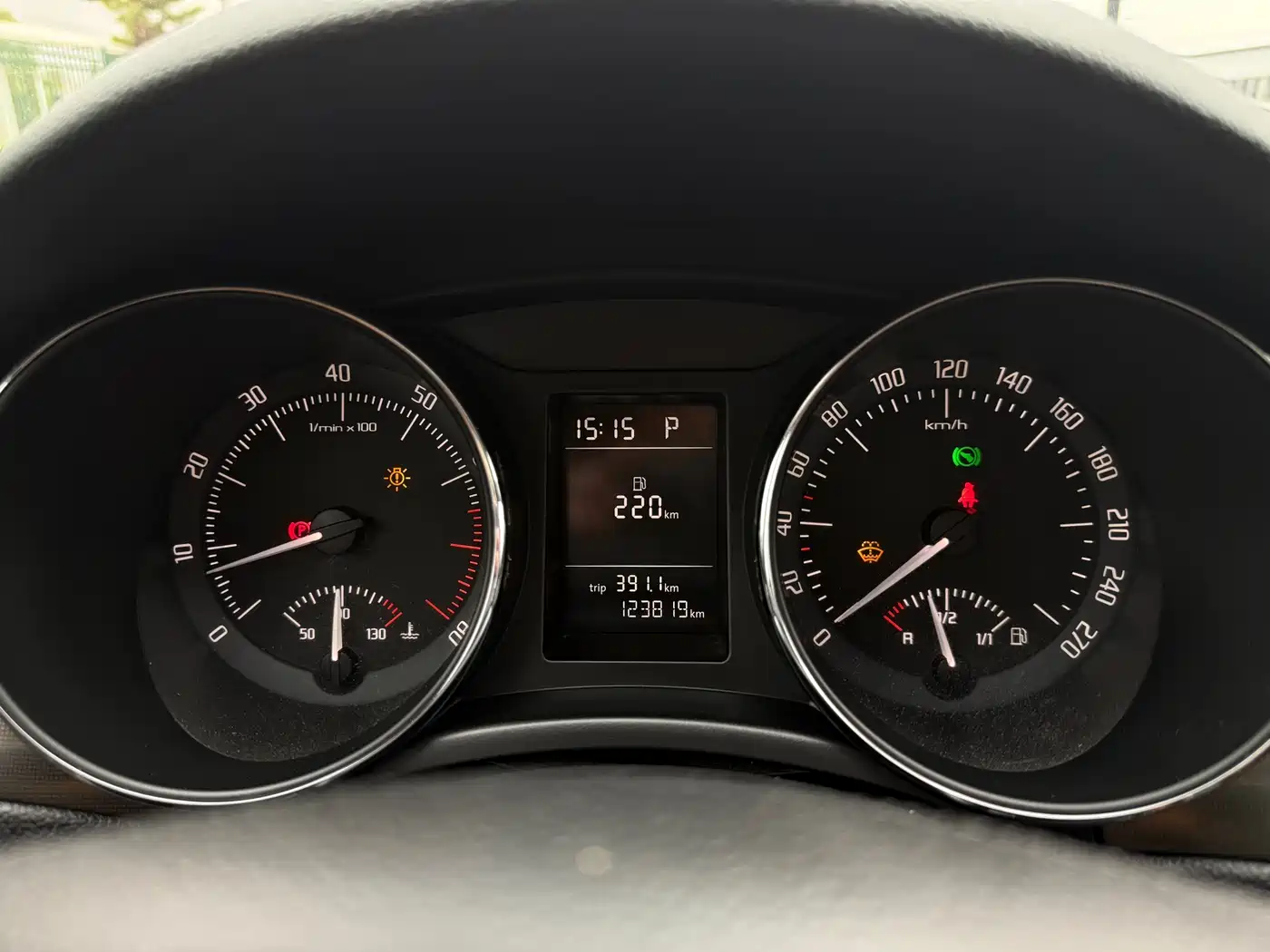 Škoda Superb 2013 1.4TSI DSG Elite Edition фото 23