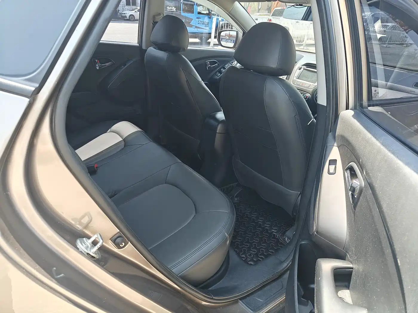 Hyundai Beijing Hyundai ix35 2013 2.0L Manual 2WD Comfort GL China IV фото 11