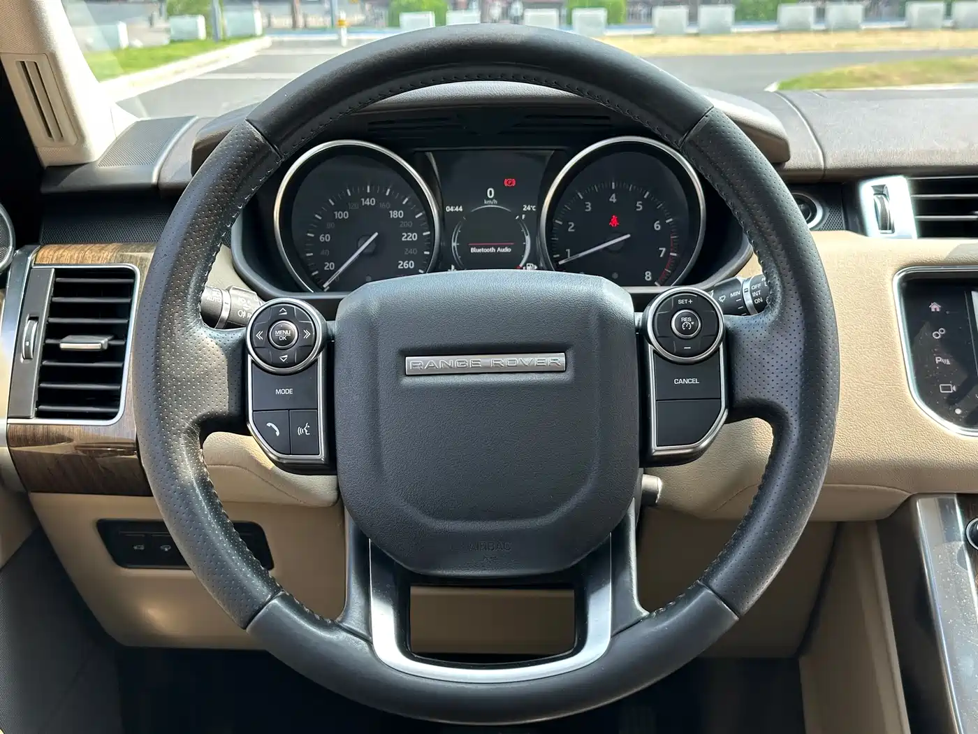 Land Rover Range Rover Sport 2015 3.0 SC V6 HSE фото 10