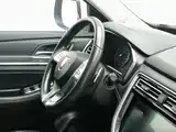 Фото 22 - Roewe RX8