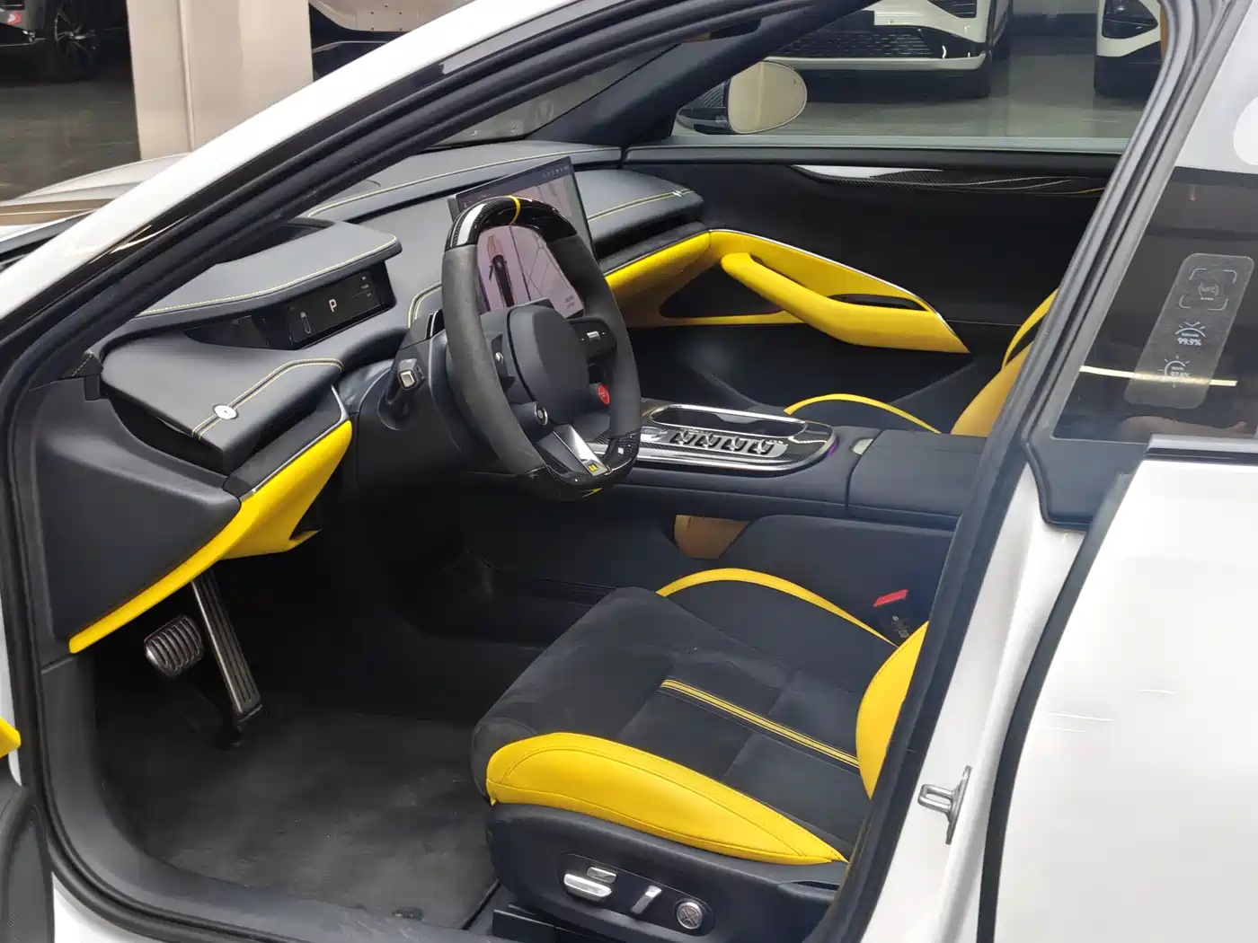 XIAOMI CAR XIAOMI SU7 ULTRA