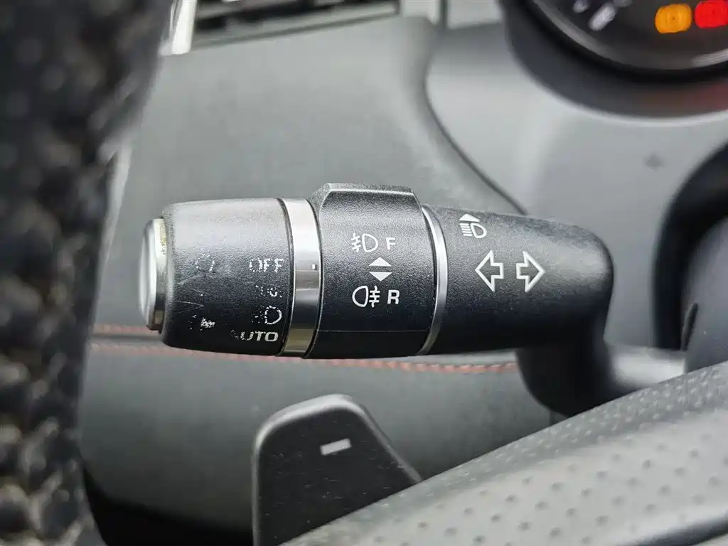 Land Rover Range Rover Evoque (Import) 2013 2.0T 5-door Dynamic Edition фото 21