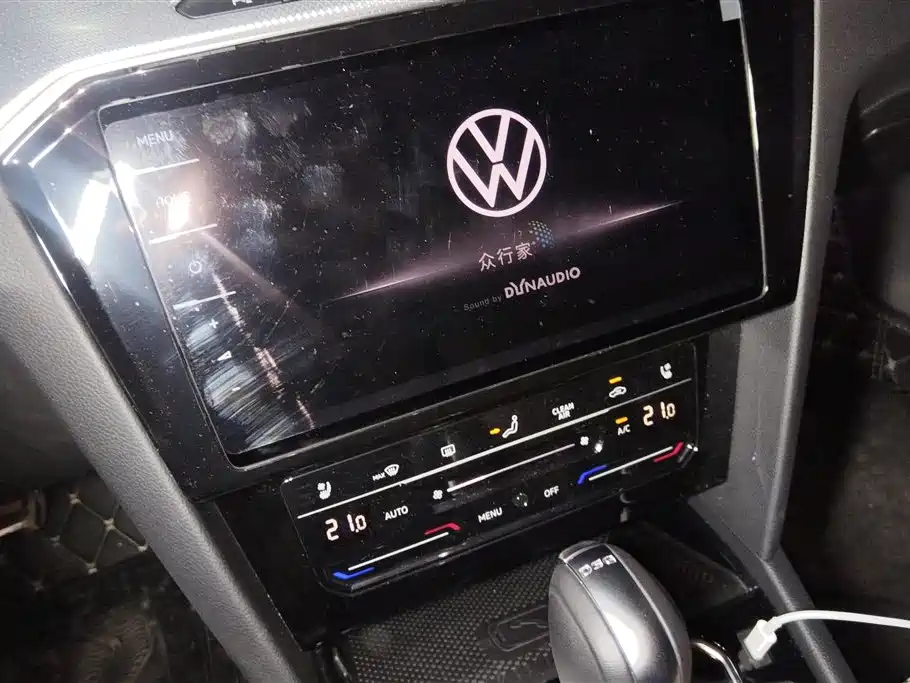 Volkswagen Magotan 2023 Model 2 Million Commemorative Edition 380TSI DSG Flagship фото 13