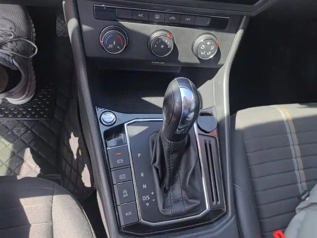 Volkswagen Lavida 2022 280TSI DSG Comfort Edition фото 14